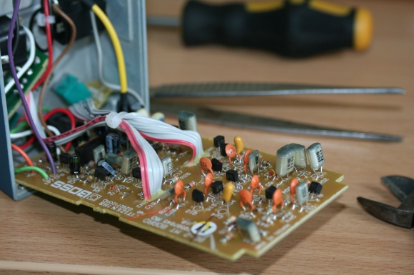 Kā mēs Boss BD-2 modojām ar Keeley Phat Mod